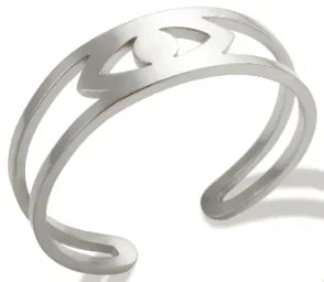 Anillo de Acero Inoxidable Calado - Joya Moderna y Resistente al Agua para Mujer